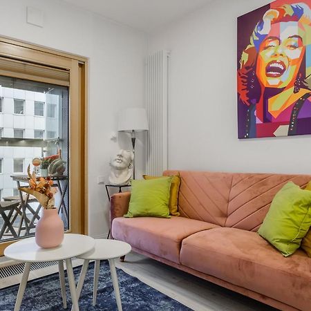 Lumina Luxury Apartments In Mennica Residence Warschau Buitenkant foto