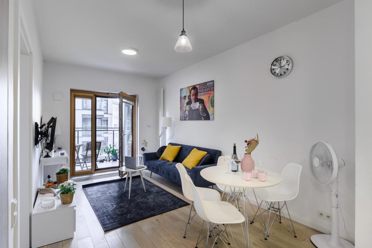 Lumina Luxury Apartments In Mennica Residence Warschau Buitenkant foto